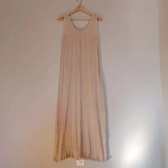 NEW Toteme Plisse Crinkled Scoop-Neck Maxi Dress in Cream Beige | size 32 / US 0 - Picture 7 of 14